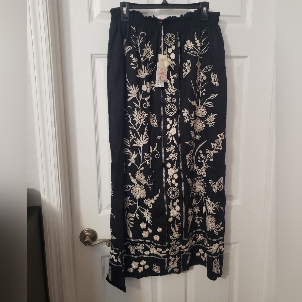 Johnny Was Black and Cream Embellished Maxi Skirt, Linen. XL